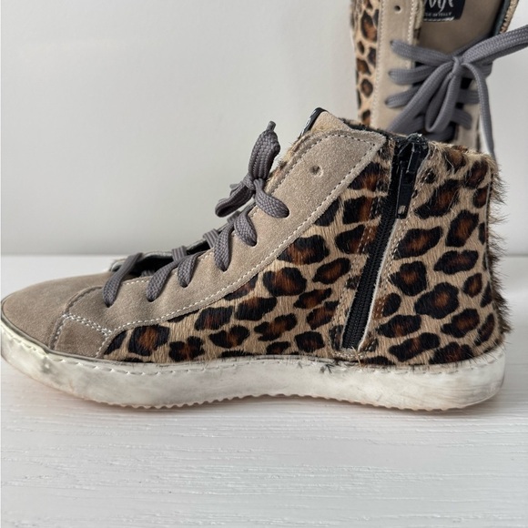 Ovye Leopard Print High-Top Sneakers - Picture 3 of 6